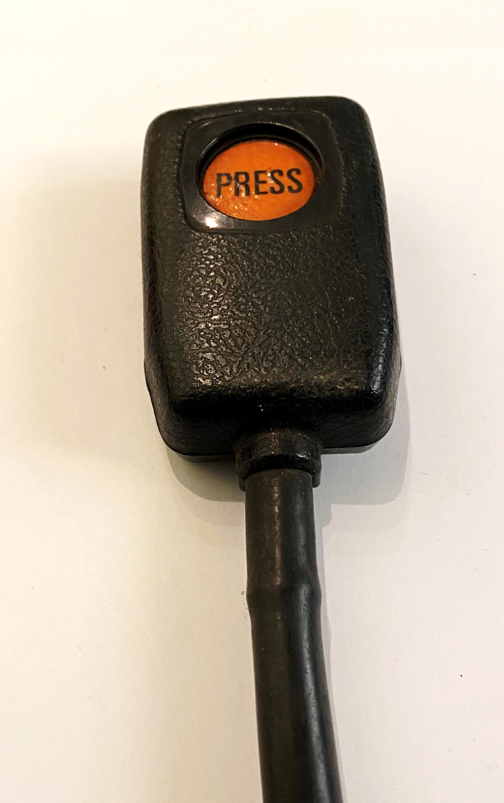 Kangol magnet orange press button long stalk